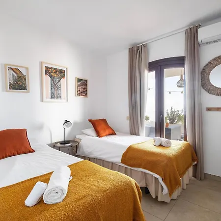 With Sea Views, Terrace & Pool, * Nerja